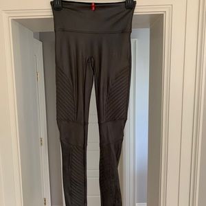 Faux leather Moto SPANX
